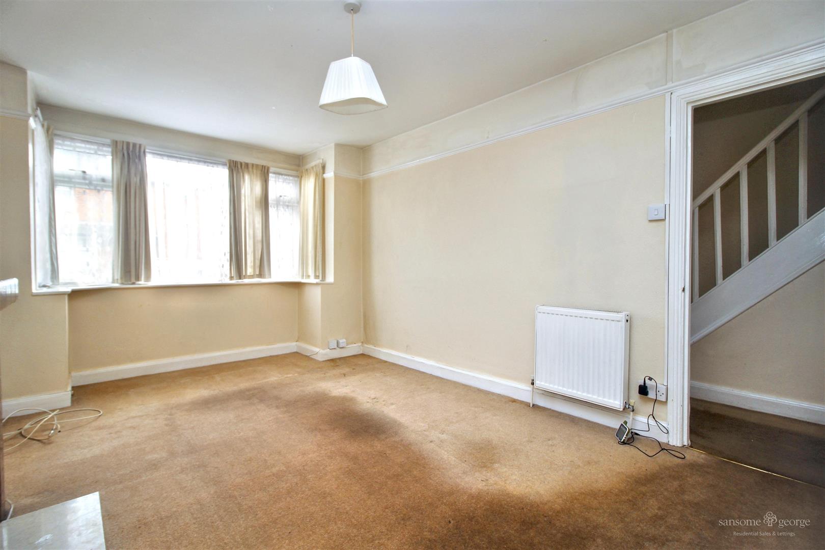 3 bed property in Wantage Road, Reading